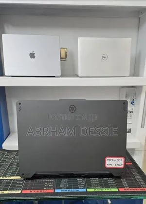 New Laptop Asus 16GB Intel Core i9 SSD 512GB