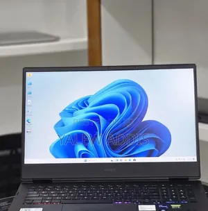 New Laptop HP OmniBook 5 16" 16GB Intel Core i7 SSD 512GB