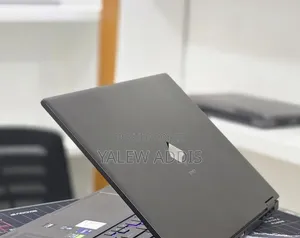 New Laptop HP OmniBook 5 16" 16GB Intel Core i7 SSD 512GB