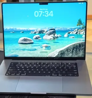 New Laptop Apple MacBook Pro 2021 M1 32GB Apple M1 Pro SSD 512GB