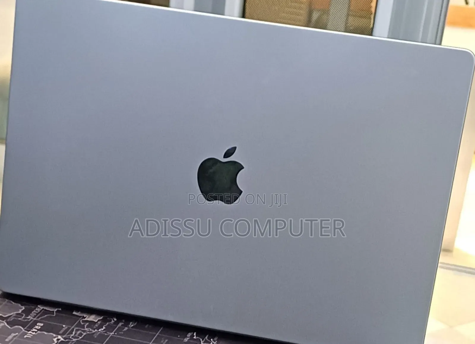 New Laptop Apple MacBook Pro 2021 M1 32GB Apple M1 Pro SSD 512GB
