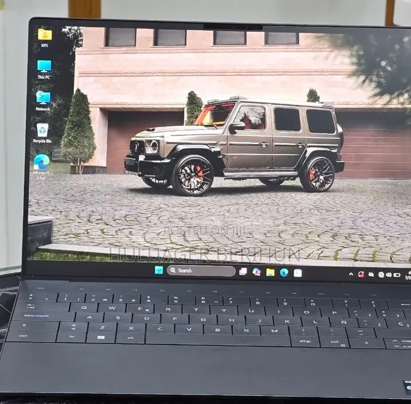New Laptop Dell XPS 15 16GB Intel Core i7 SSD 512GB