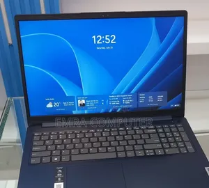 New Laptop Lenovo 8GB AMD Ryzen 5 SSD 256GB