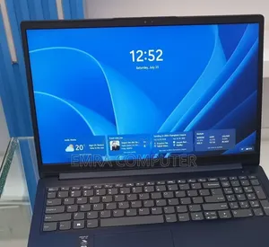 New Laptop Lenovo 8GB AMD Ryzen 5 SSD 256GB