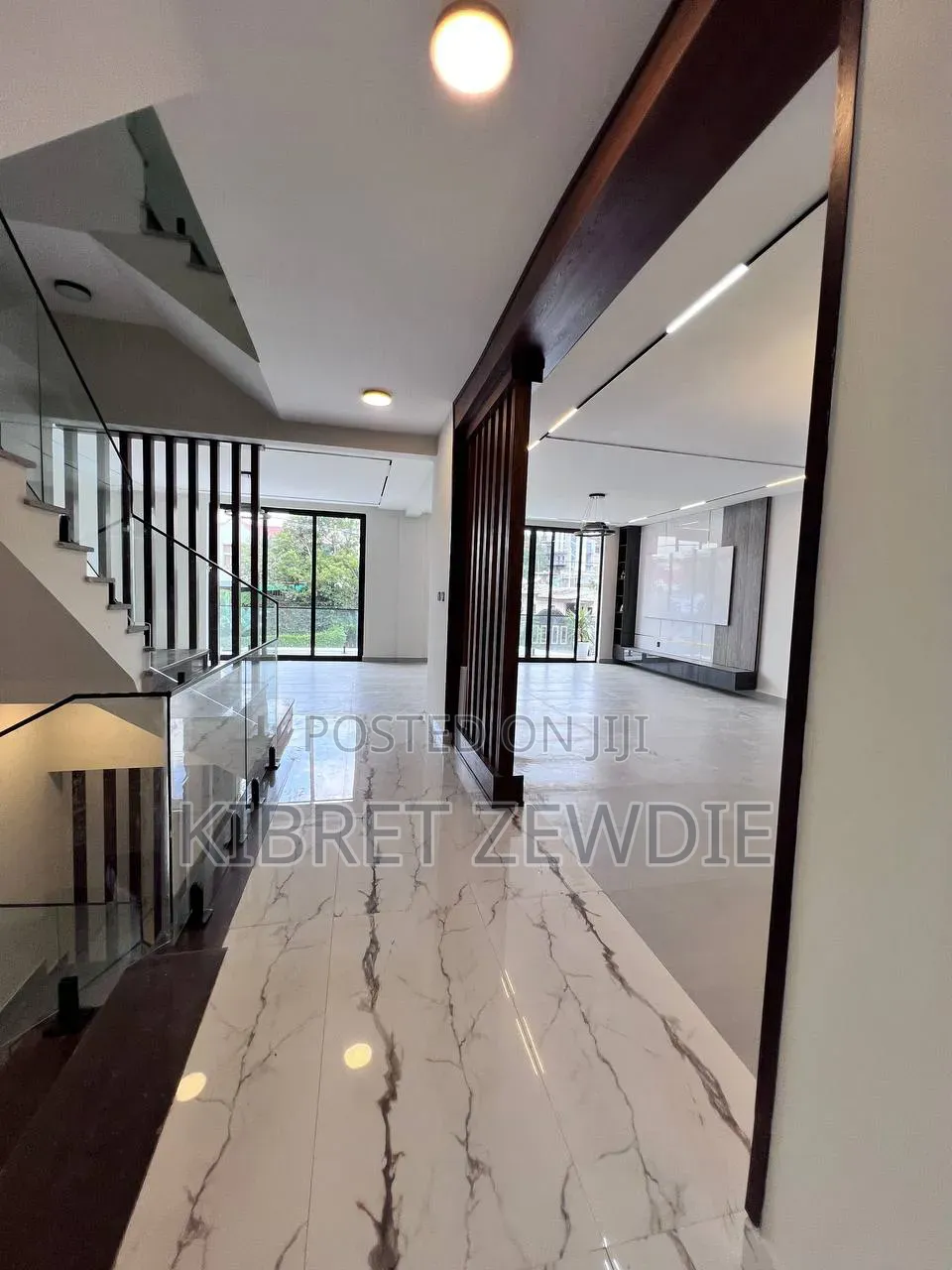 Furnished 7bdrm House in Kibert Zewdie, Bole for sale