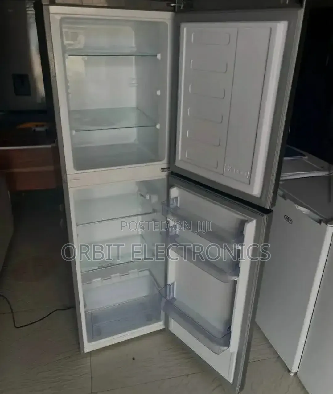 ROLEX220L Refrigerator