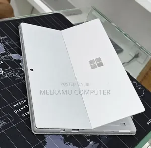 New Laptop Microsoft Surface Pro 7 16GB Intel Core i5 SSD 256GB