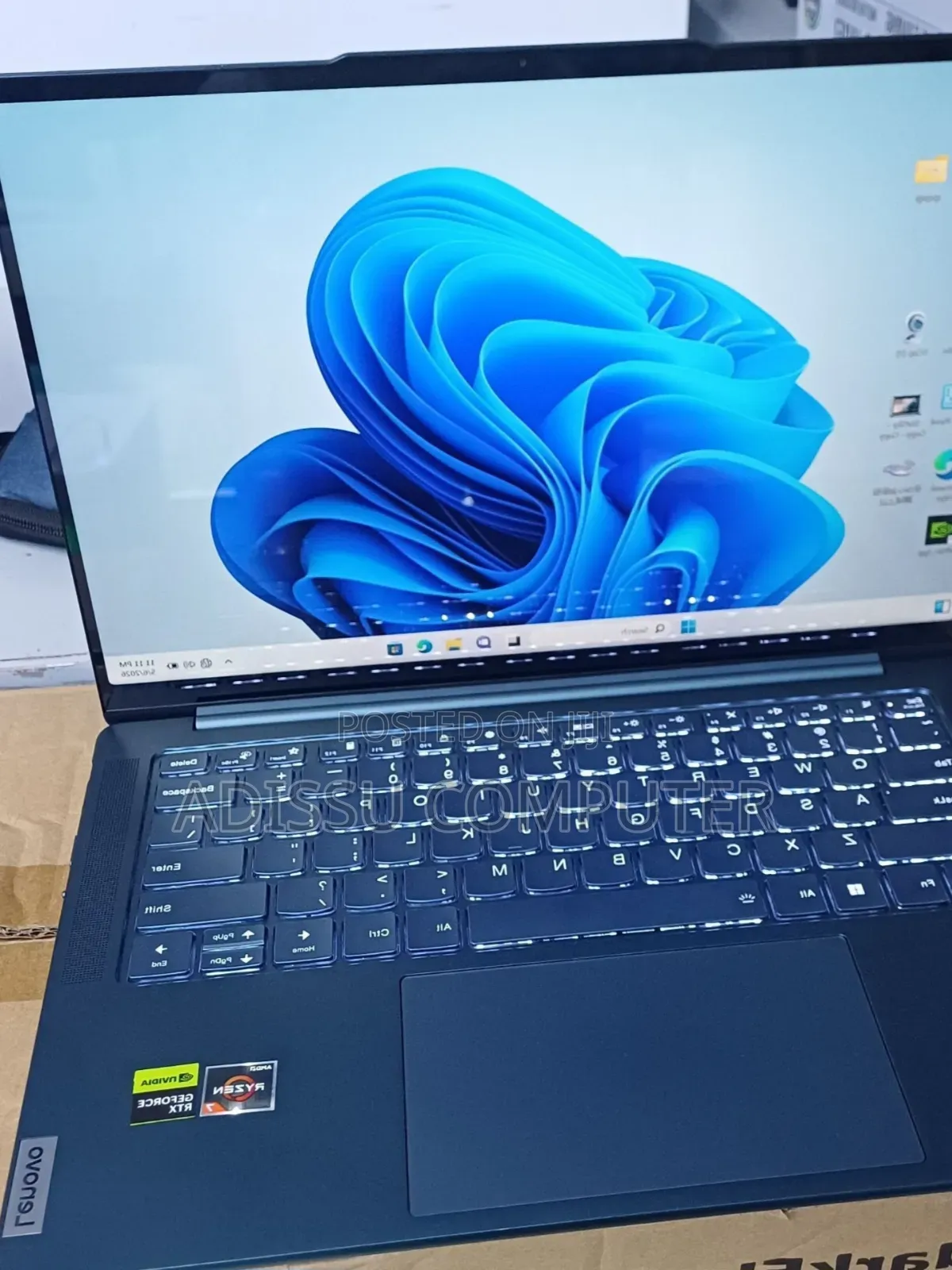 New Laptop Lenovo Yoga 7 15ITL5 16GB AMD Ryzen 7 SSD 512GB