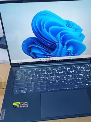 New Laptop Lenovo Yoga 7 15ITL5 16GB AMD Ryzen 7 SSD 512GB
