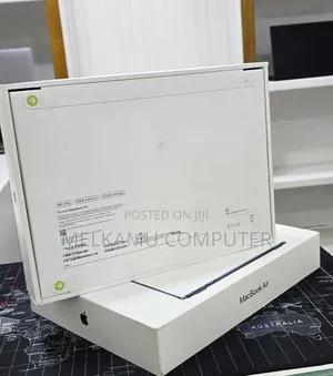 New Laptop Apple MacBook Air 2026 M5 16GB Apple M5 SSD 512GB