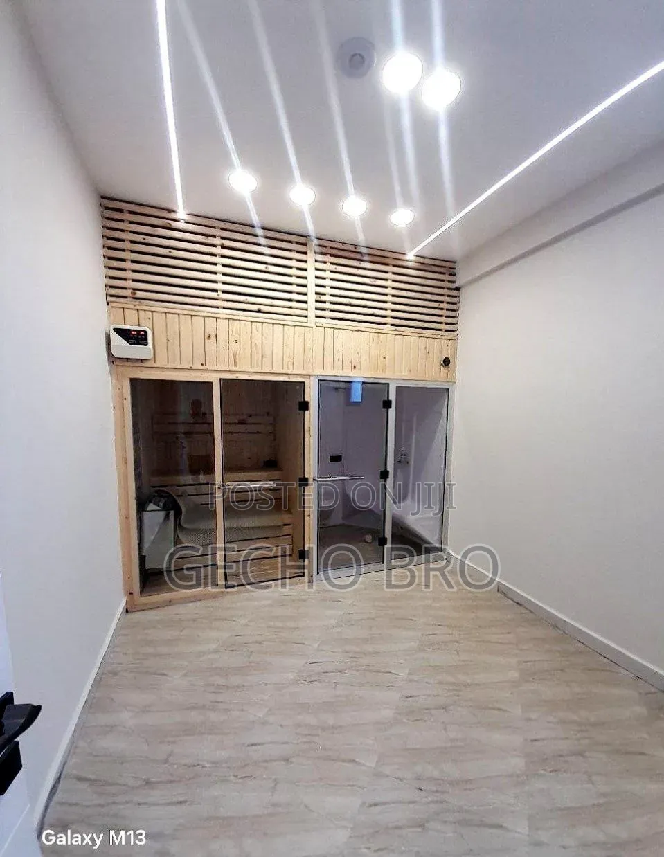 Furnished 9bdrm House in Bole for sale