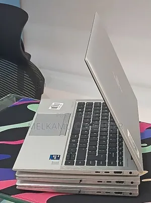 New Laptop HP EliteBook 840 G8 16GB Intel Core i7 SSD 1T