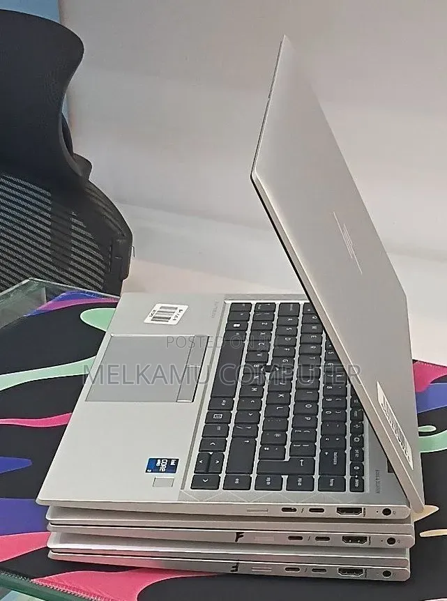 New Laptop HP EliteBook 840 G8 16GB Intel Core i7 SSD 1T