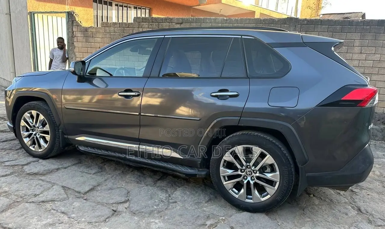 Toyota RAV4 2020 Black