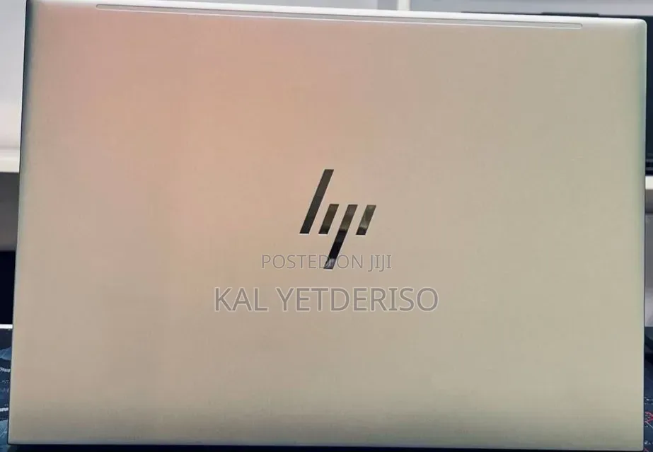 New Laptop HP EliteBook 860 G10 32GB Intel Core i7 SSD 1T