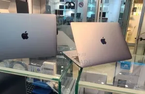 New Laptop Apple MacBook Air 2020 M1 8GB Apple M1 SSD 256GB