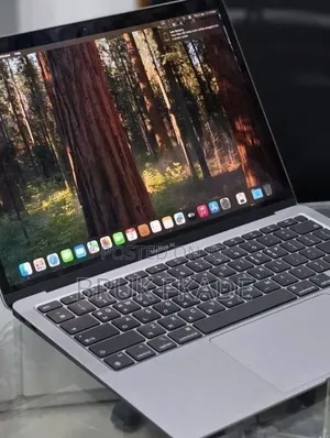 New Laptop Apple MacBook Air 2020 M1 8GB Apple M1 SSD 256GB
