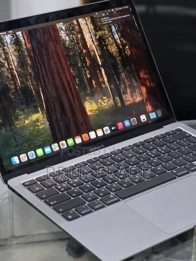 New Laptop Apple MacBook Air 2020 M1 8GB Apple M1 SSD 256GB