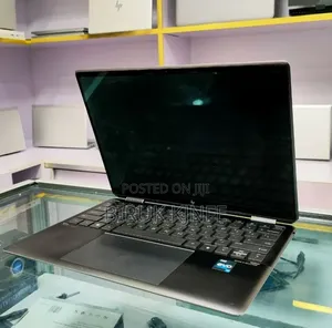 New Laptop HP Spectre 13 16GB Intel Core i7 SSD 1T