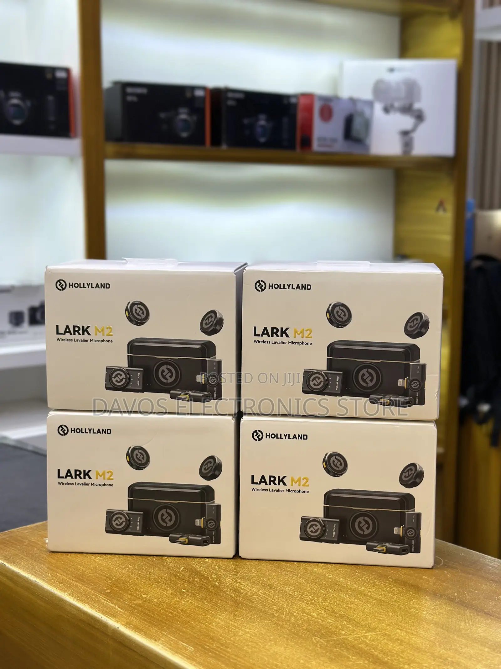 Hollyland LARK M2 DUO 2-Person Wireless Combo Microphone System