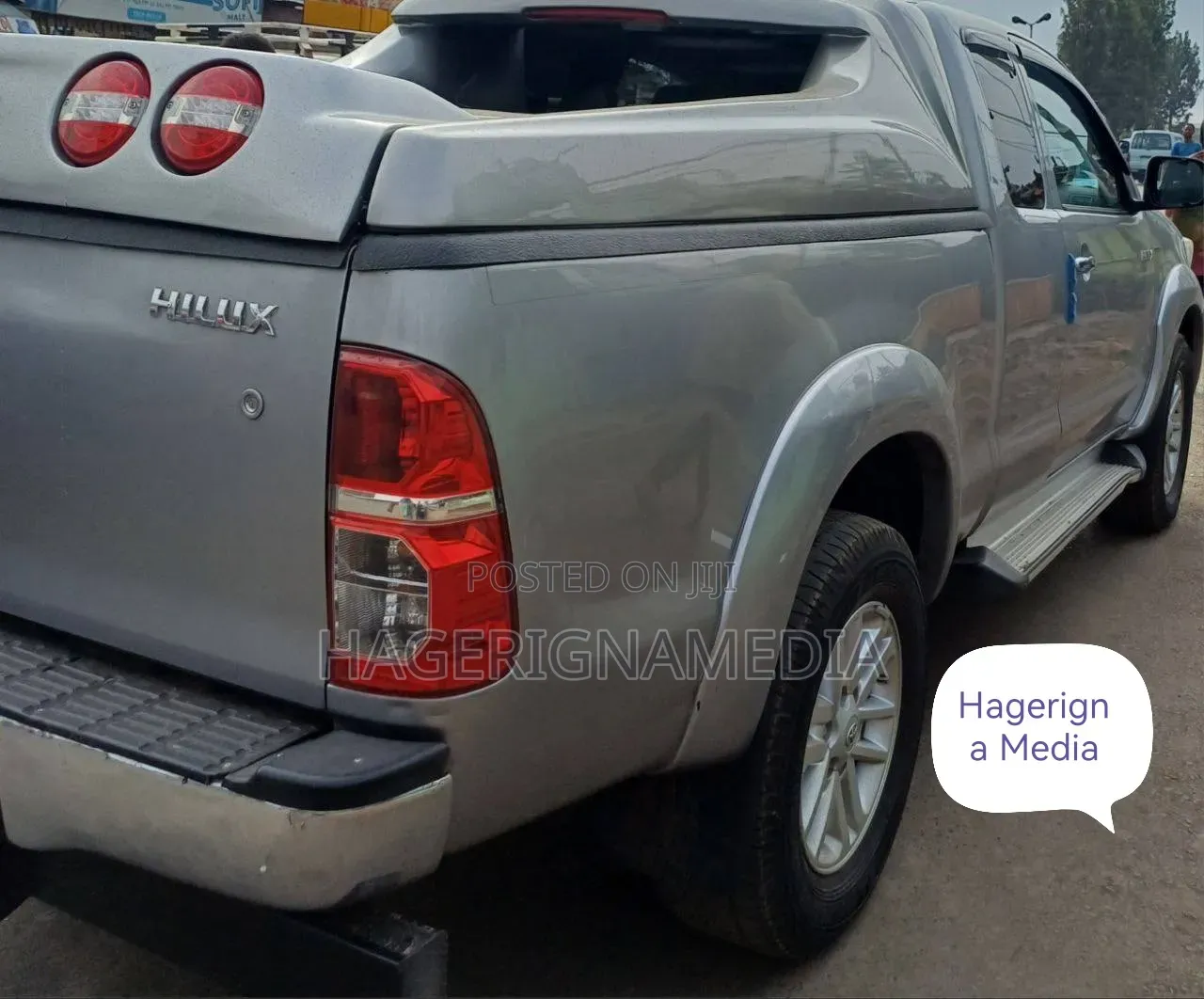 Toyota Hilux 2015 Silver