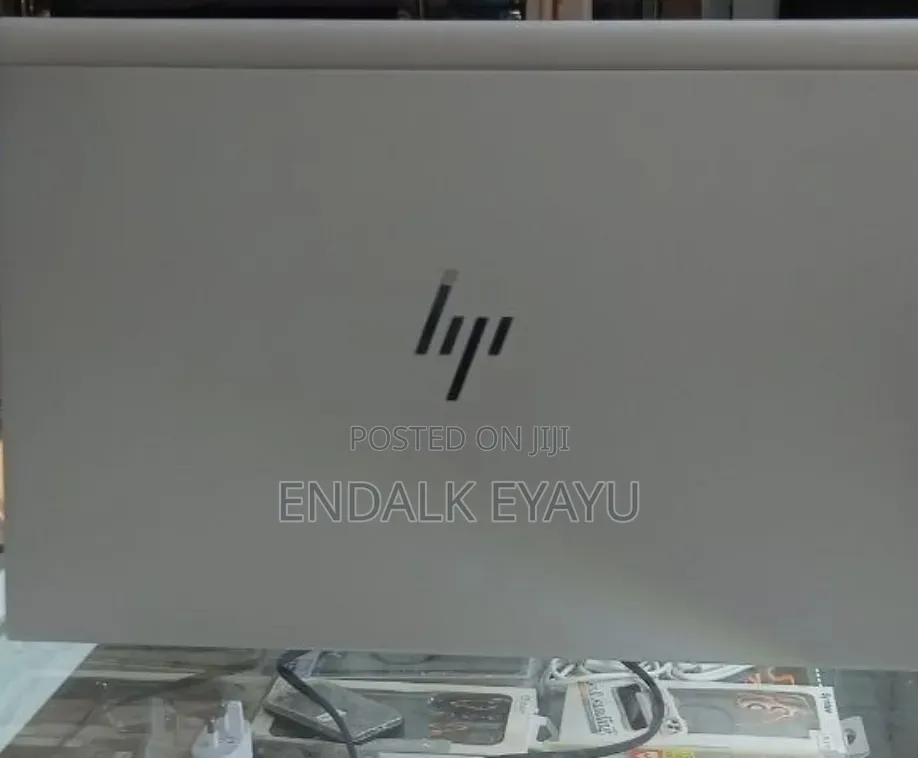 New Laptop HP EliteBook 840 G8 16GB Intel Core i7 SSD 512GB