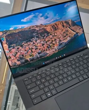 New Laptop Dell XPS 15 16GB Intel Core i7 SSD 512GB