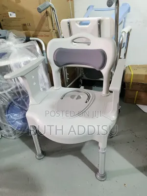 Bariatric Toilet Seat Mobile Nursing Chair, Adjustable Height Commode