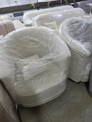 ሷፋ በለሰባት ሰው መቀመጫ