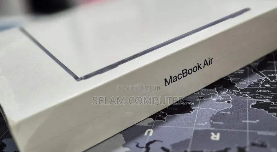 New Laptop Apple MacBook Air 2020 M1 8GB Apple M2 SSD 256GB