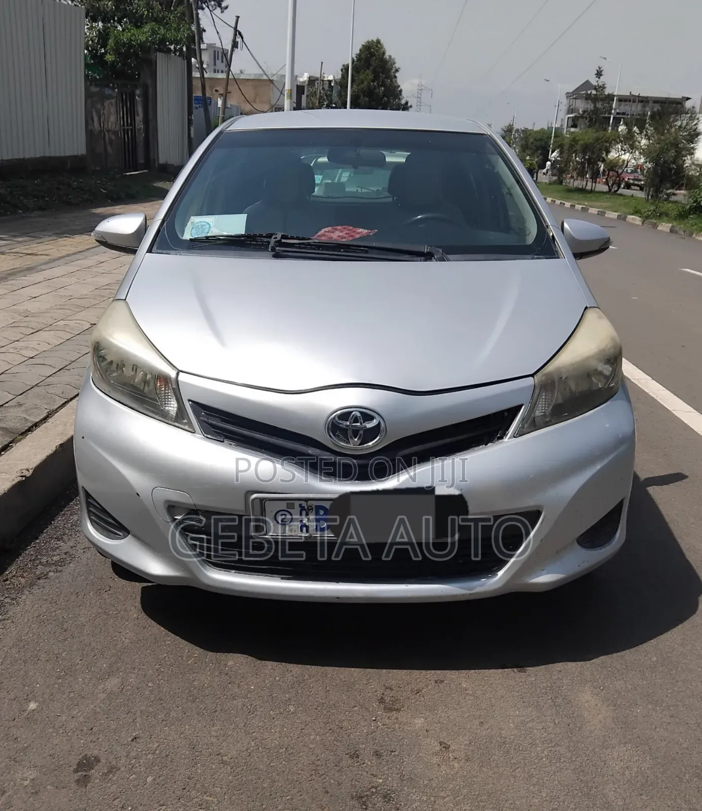 Toyota Yaris 2012