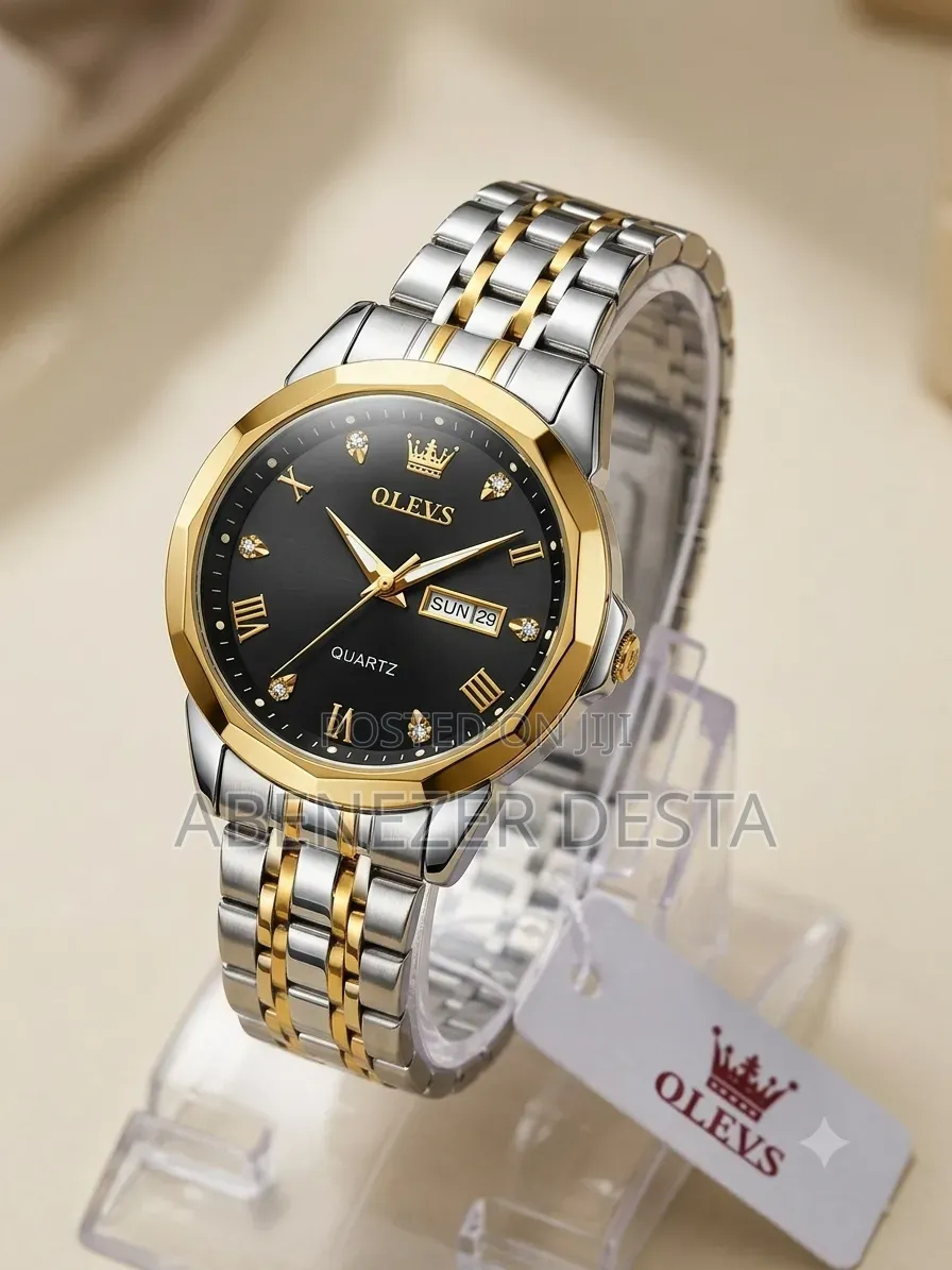 Overview
This OLEVS 9931 Wristwatch Features a Prominent Two-Tone