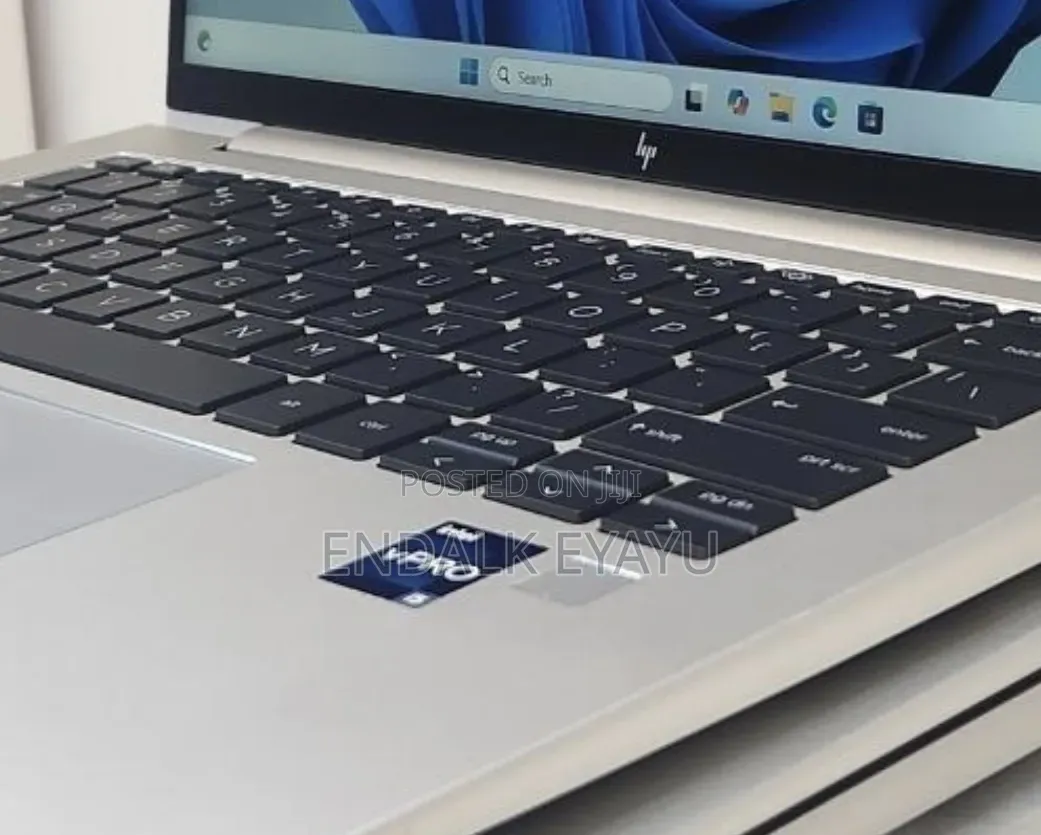 New Laptop HP EliteBook 840 G9 16GB Intel Core i5 SSD 512GB