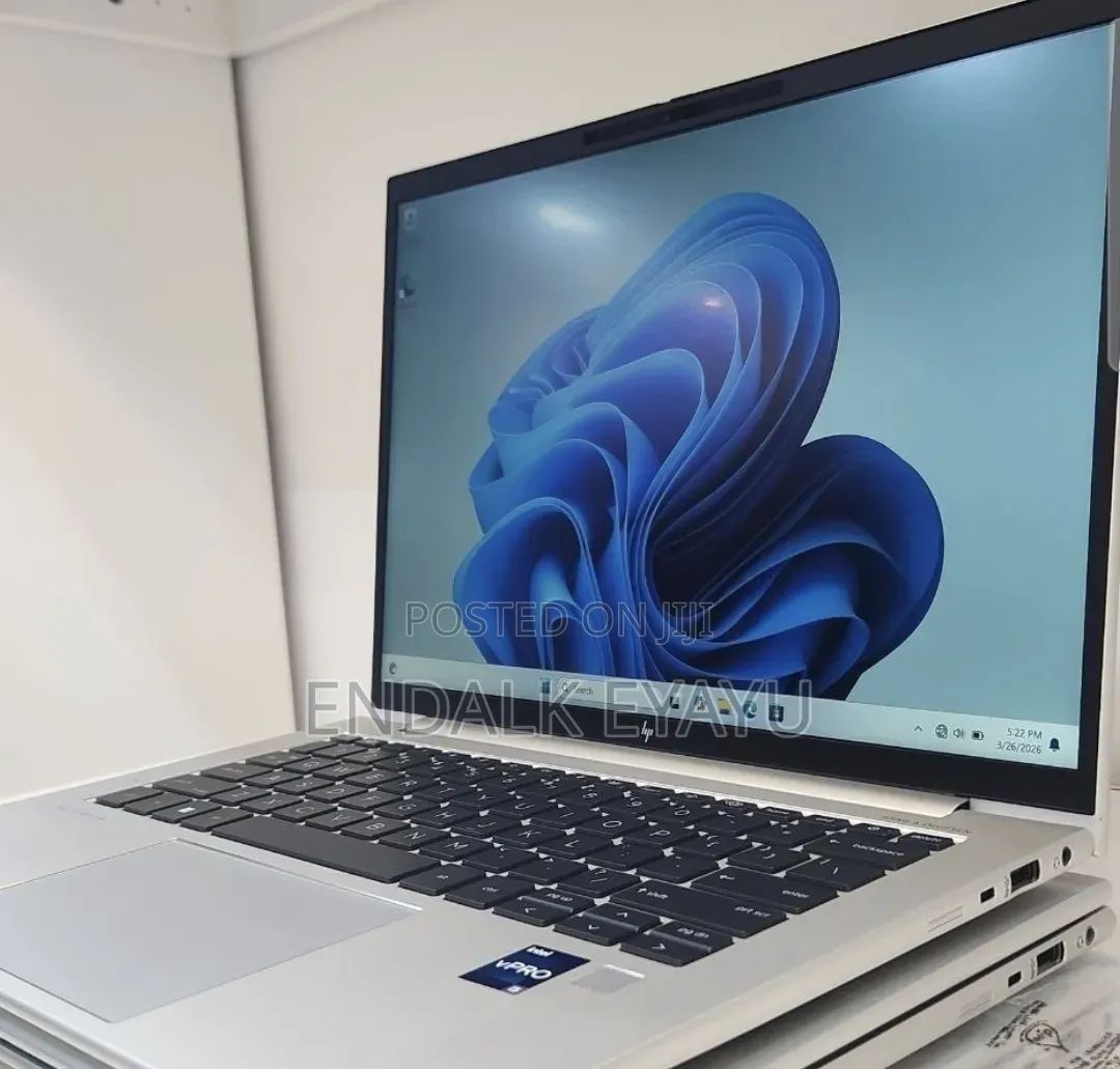 New Laptop HP EliteBook 840 G9 16GB Intel Core i5 SSD 512GB