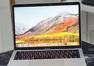 New Laptop Apple MacBook Pro 2019 16GB Intel Core i7 SSD 512GB