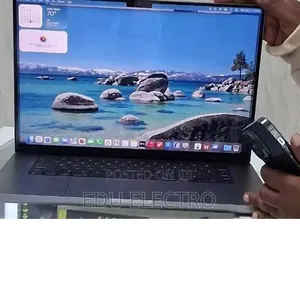 New Laptop Apple MacBook Pro 2021 M1 Max 32GB Apple M1 Max SSD 1T