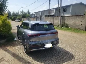 BYD Yuan Up 2025 Gray
