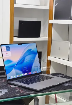 New Laptop Apple MacBook Pro 2021 M1 Max 64GB Apple M1 Max SSD 1T