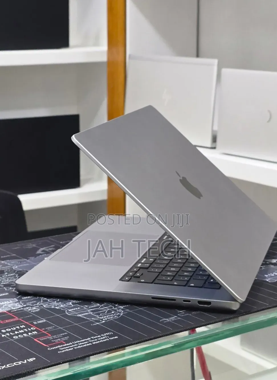 New Laptop Apple MacBook Pro 2021 M1 Max 64GB Apple M1 Max SSD 1T