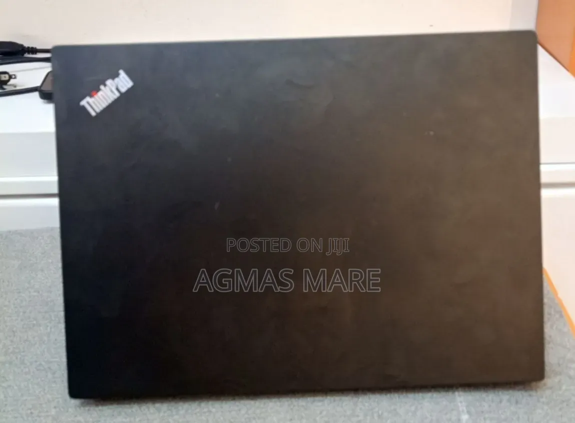 New Laptop Lenovo 8GB Intel Core i7 SSD 512GB