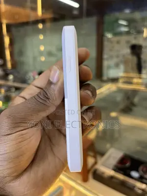 Huawei 4G Mobile WiFi 5 Router