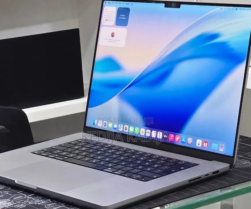 New Laptop Apple MacBook Pro 2021 M1 Max 64GB Apple M1 Max SSD 1T