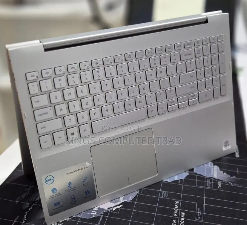 New Laptop Dell Inspiron 15 8GB Intel Core i5 SSD 256GB