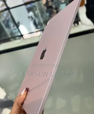 New Apple iPad Air 64 GB Silver