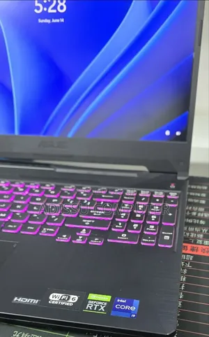 New Laptop Asus ROG Strix G15 16GB Intel Core i9 SSD 1T