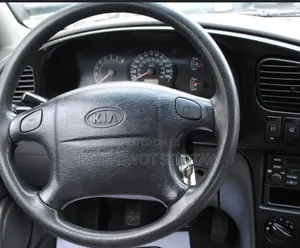 Kia Spectra 2001 Silver