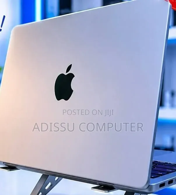 New Laptop Apple MacBook Pro 2019 16GB Apple M1 Pro SSD 512GB