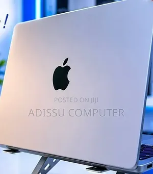 New Laptop Apple MacBook Pro 2019 16GB Apple M1 Pro SSD 512GB