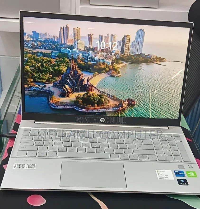 New Laptop HP Pavilion 15 16GB Intel Core i5 SSD 512GB