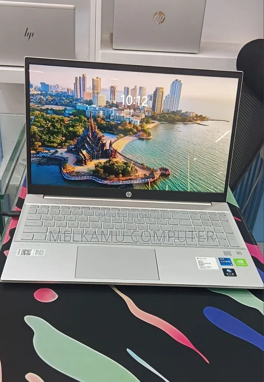 New Laptop HP Pavilion 15 16GB Intel Core i5 SSD 512GB